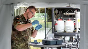 Ein Soldat der Bundeswehr