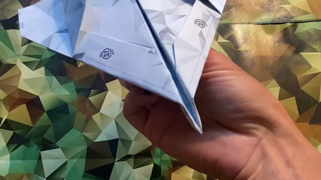 Airteam Papierflieger