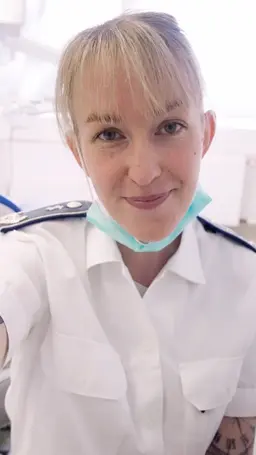 Zahnärztin Laura