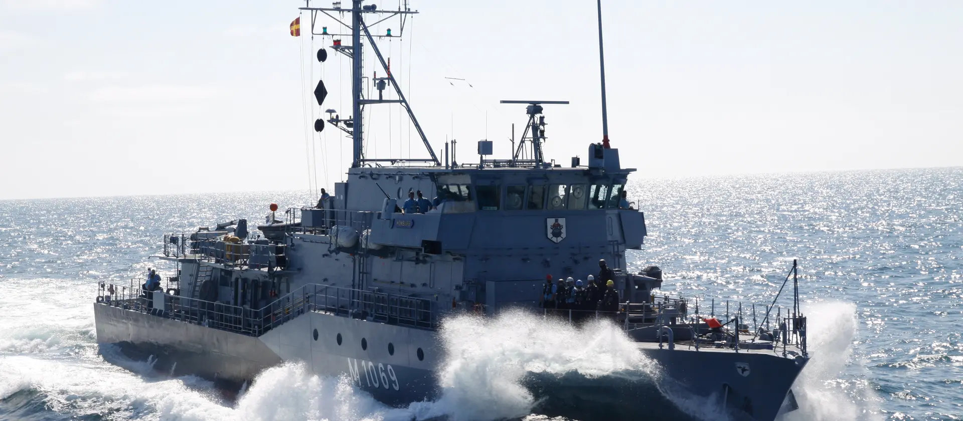 Eine Fregatte der Bundeswehr auf See
