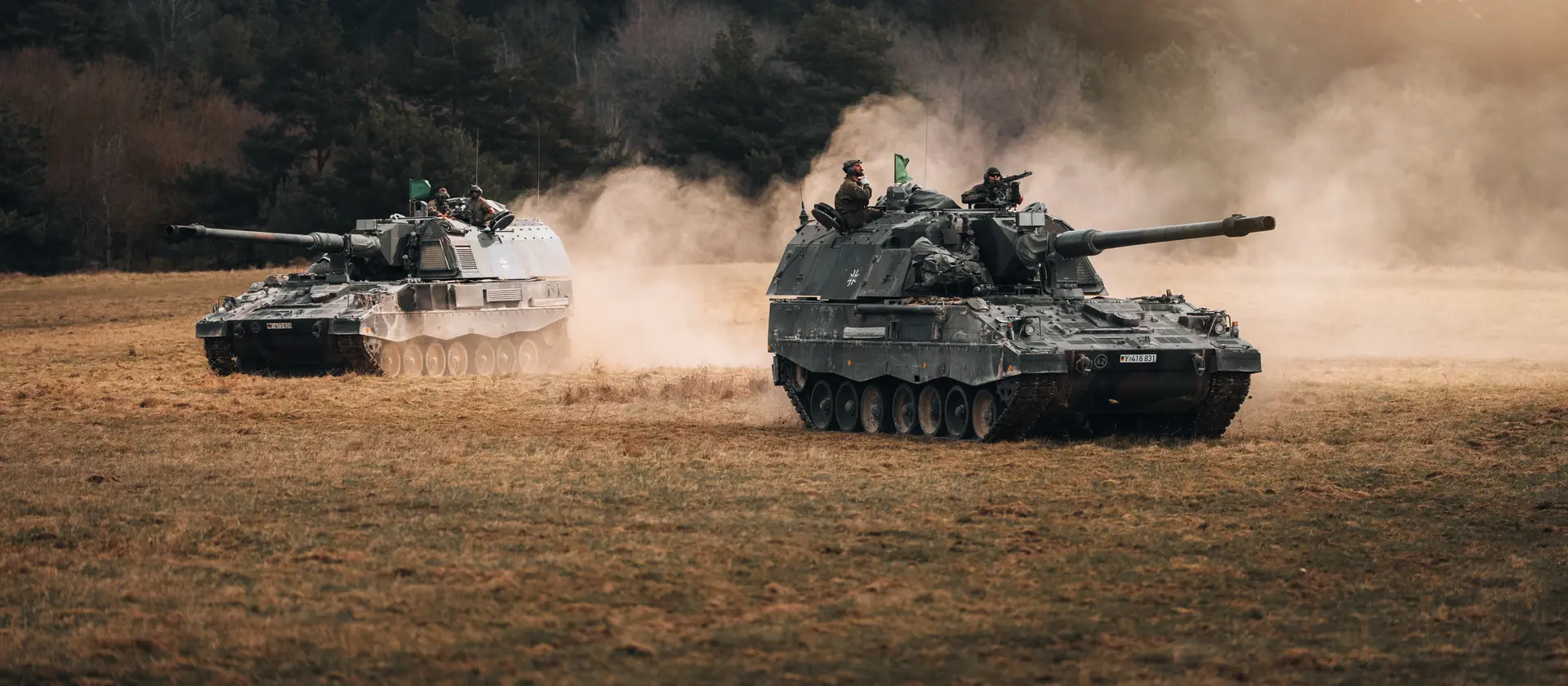 Panzer der Bundeswehr im Gelände